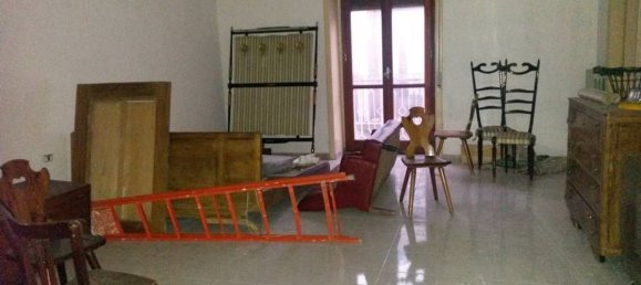 5 rooms House in Cesinali, Italy No. 132863 5