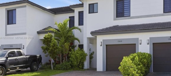 3 dormitorios dúplex en venta en Miami, Miami-Dade, Florida, USA № 614963 30