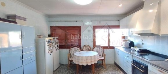4 Schlafzimmer Haus in Petrer, Spain, Nr. 90649 15