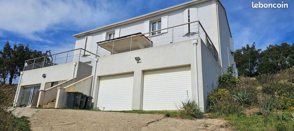 5 bedrooms Villa in Santa-Maria-di-Lota, France No. 250765 3