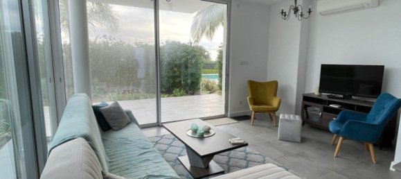 3 bedrooms House in Paphos, Cyprus No. 9687 7