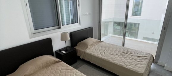 3 bedrooms House in Paphos, Cyprus No. 9687 9