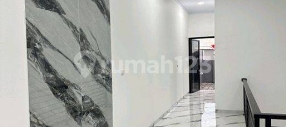 4 bedrooms House in Grogol Petamburan, Indonesia No. 1745 19