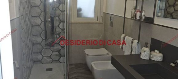 1 bedroom Apartment in Palermo, Italy No. 322018 12