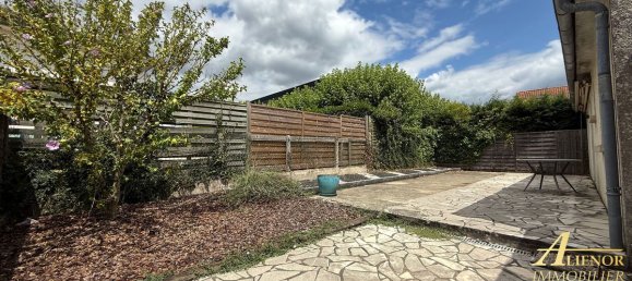 2 bedrooms House in Trelissac, France No. 293800 2