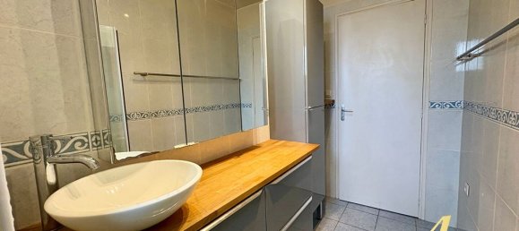 2 bedrooms House in Trelissac, France No. 293800 5