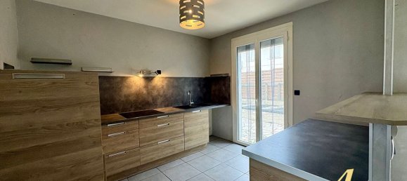 2 bedrooms House in Trelissac, France No. 293800 4