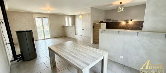 2 bedrooms House in Trelissac, France No. 293800 3