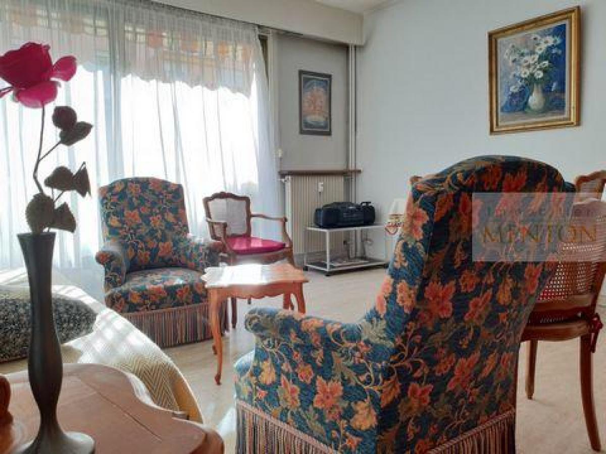 Кондоминиум  с 2 спальнями в Ментон, Франция № 11482