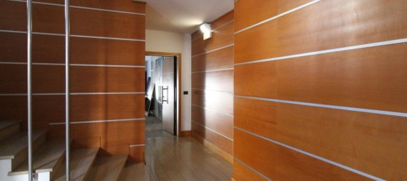 Apartamento de 6 habitaciónes en Pescara, Italy No. 210870 3