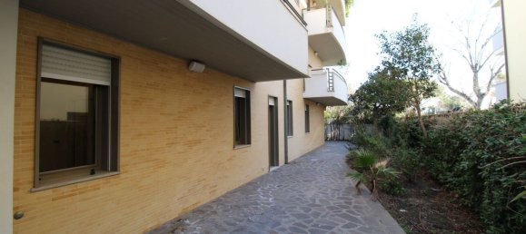 Apartamento de 6 habitaciónes en Pescara, Italy No. 210870 43