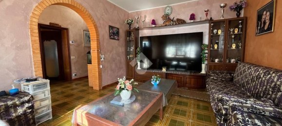4 rooms Apartment in Gorlago, Italy No. 121817 9