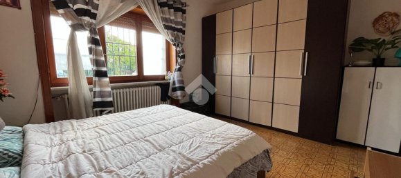 4 rooms Apartment in Gorlago, Italy No. 121817 17