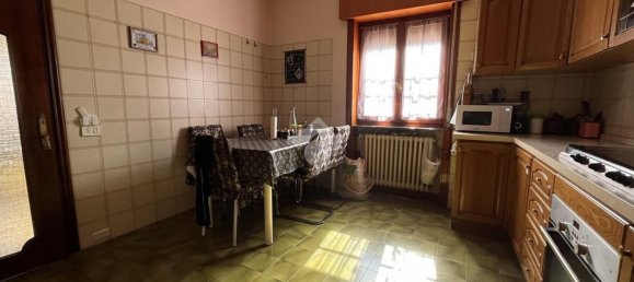 4 rooms Apartment in Gorlago, Italy No. 121817 12