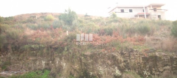 524m² Land in Gove, Portugal No. 50673 2