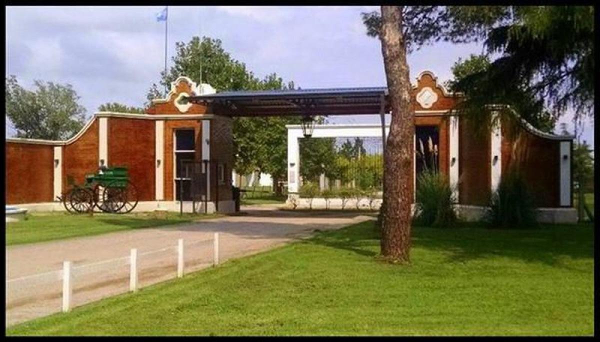  Land in Cordoba, Argentina No. 34007