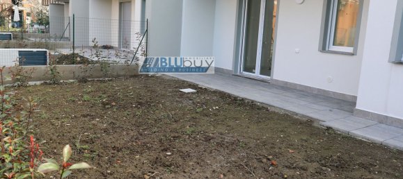 4 rooms House in Olgiate Comasco, Italy No. 5260 16