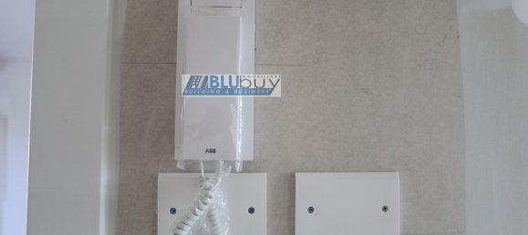 4 rooms House in Olgiate Comasco, Italy No. 5260 34