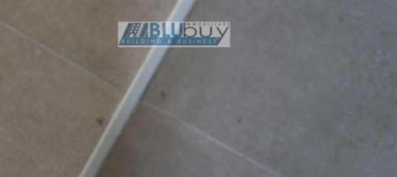 4 rooms House in Olgiate Comasco, Italy No. 5260 27