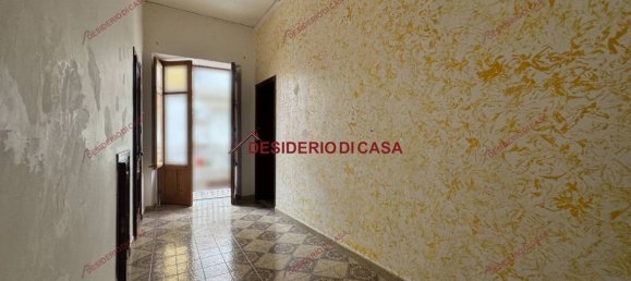 4 bedrooms House in Carini, Italy No. 108822 5