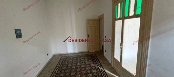 4 bedrooms House in Carini, Italy No. 108822 15