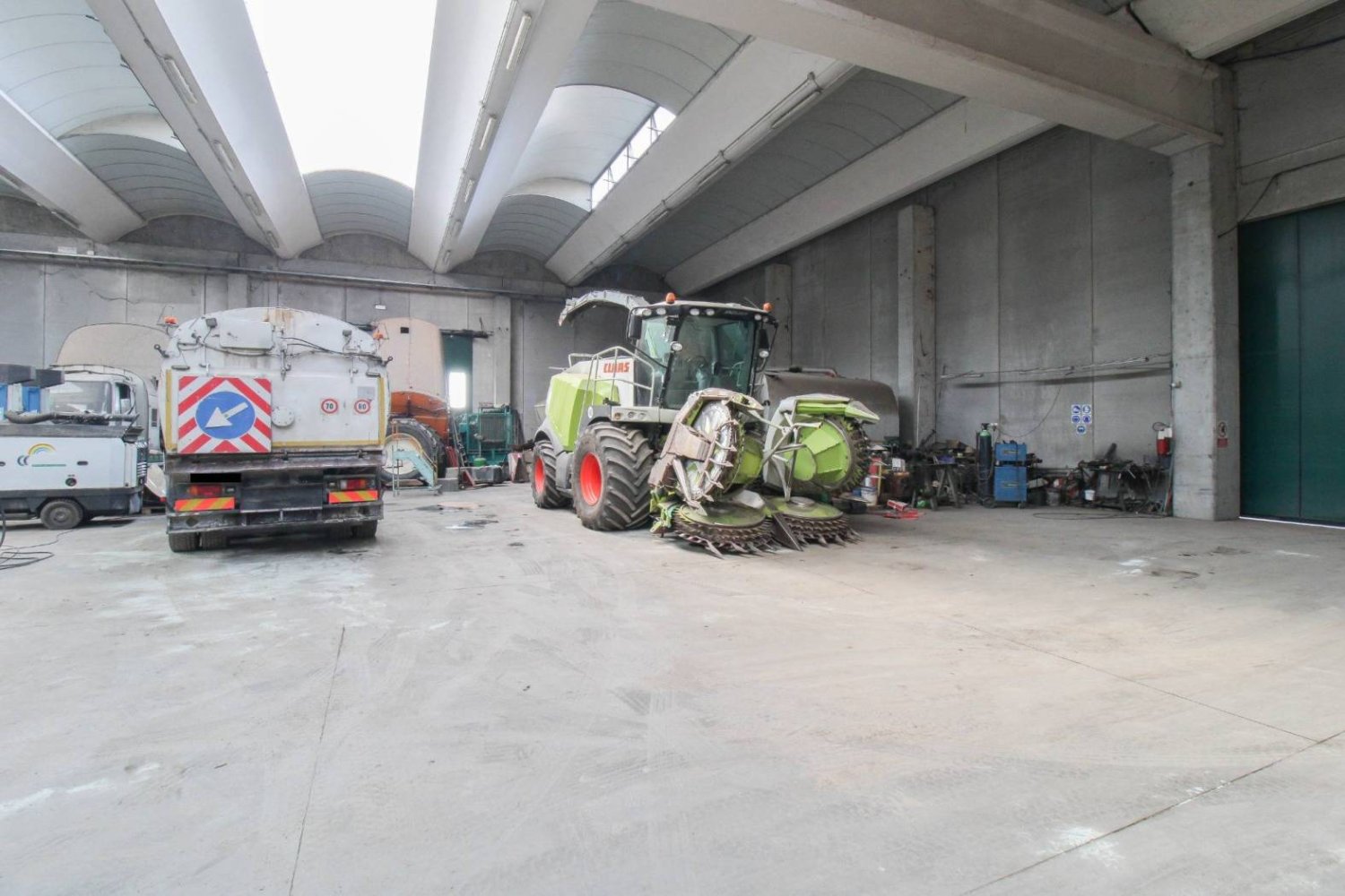 Armazém de 2 divisões em Orzivecchi, Italy N.º 141637