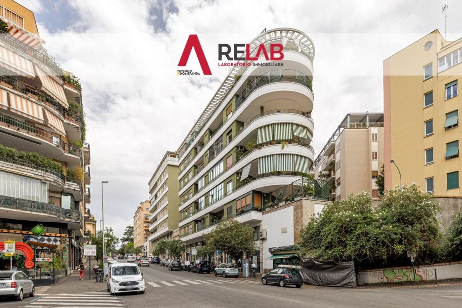 50m² Commercial property in Rome, Italy No. 394946