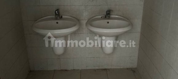 1090m² Warehouse in Guidonia Montecelio, Italy No. 343353 22