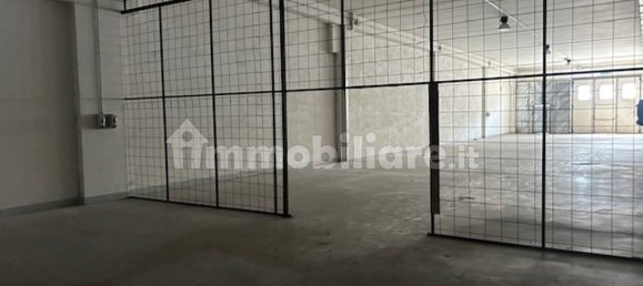 1090m² Warehouse in Guidonia Montecelio, Italy No. 343353 16