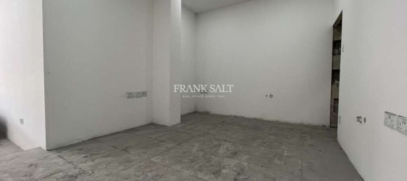 Магазин 29м² в Паола, Мальта № 12658 2