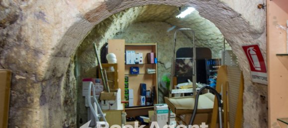 1-salle Propriété commerciale à Sassari, Italy No. 330767 5