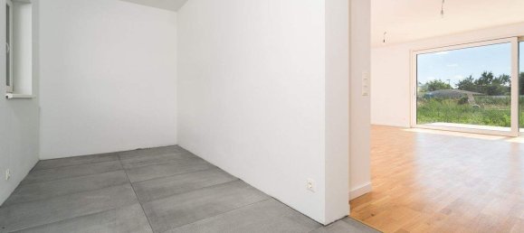 4 rooms Townhouse in Weikendorf, Austria No. 239949 3