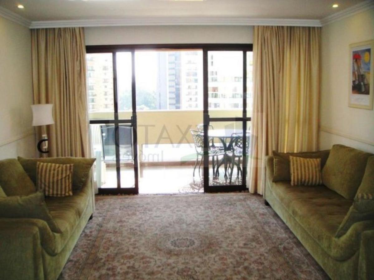 Apartamento de 4 dormitorios en Sao Paulo, Brazil No. 564920