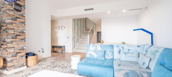 4 bedrooms Penthouse in Valencia, Spain No. 174072 9