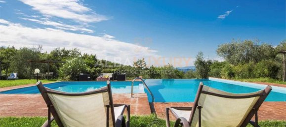 Вилла с 12 спальнями в Монтайоне, Италия № 436 2