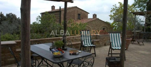 Вилла с 12 спальнями в Монтайоне, Италия № 436 6