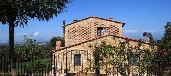 Вилла с 12 спальнями в Монтайоне, Италия № 436 10