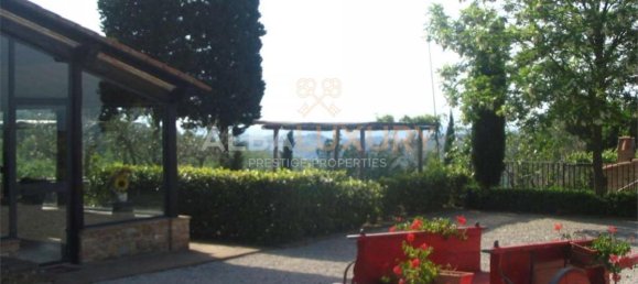 Вилла с 12 спальнями в Монтайоне, Италия № 436 11