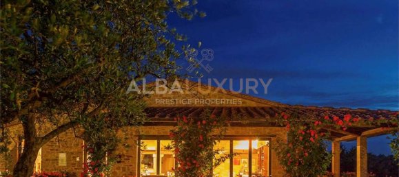 Вилла с 12 спальнями в Монтайоне, Италия № 436 8