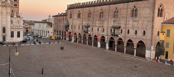 Apartamento de 3 habitaciónes en Mantua, Italy No. 245618 16