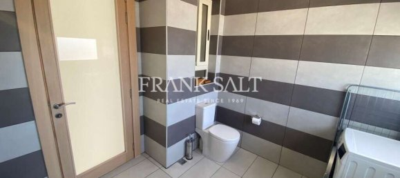 2 bedrooms Penthouse in Gzira, Malta No. 6627 12