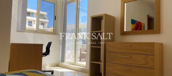 2 bedrooms Penthouse in Gzira, Malta No. 6627 14
