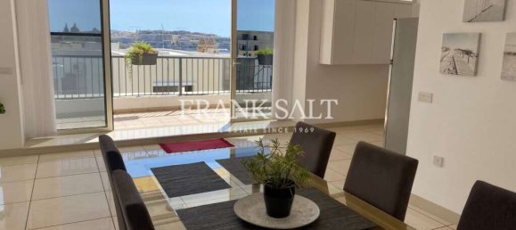 2 bedrooms Penthouse in Gzira, Malta No. 6627 10