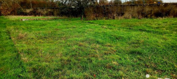 1 chambre Maison à Saint-Éliph, France No. 54340 9