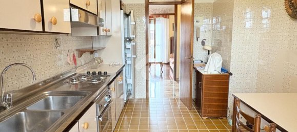 3 bedrooms Apartment in Milan, Italy No. 366540 17