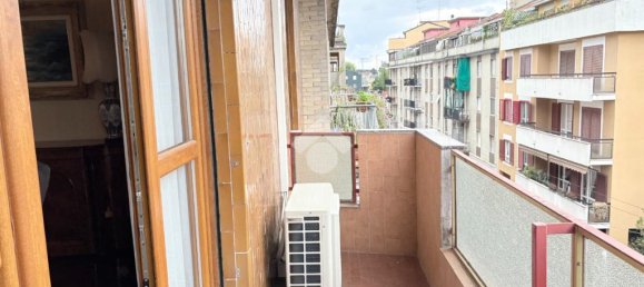 3 bedrooms Apartment in Milan, Italy No. 366540 12