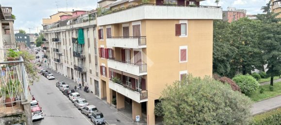 3 bedrooms Apartment in Milan, Italy No. 366540 13