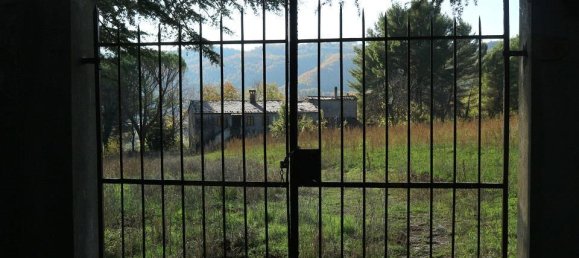 10 rooms House in Ficulle, Italy No. 139227 4