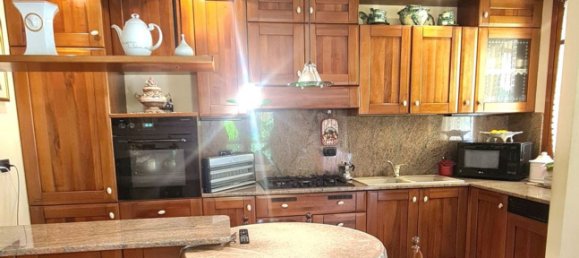 5 bedrooms Apartment in San Pietro di Feletto, Italy No. 344141 2