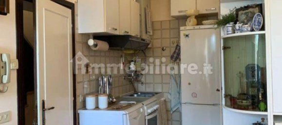 Вилла с 4 спальнями в Гардоне Ривьера, Италия № 360395 15